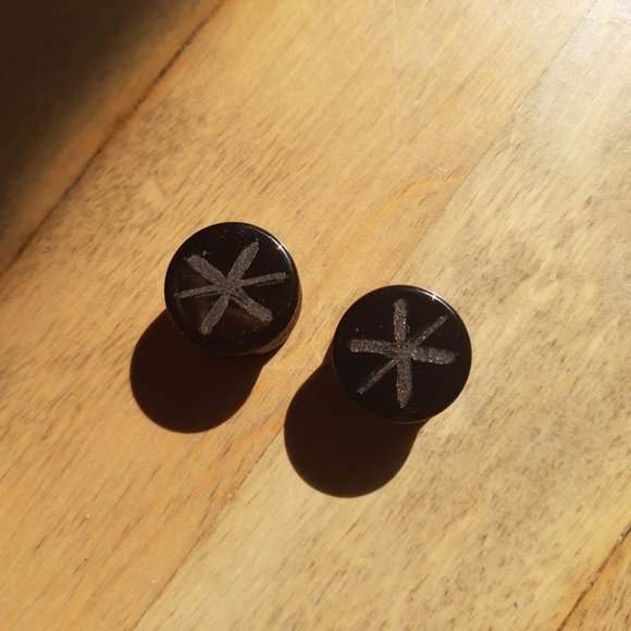 Glass ear gauge rune ''Strenght'' 20mm - Picture 2 of 2